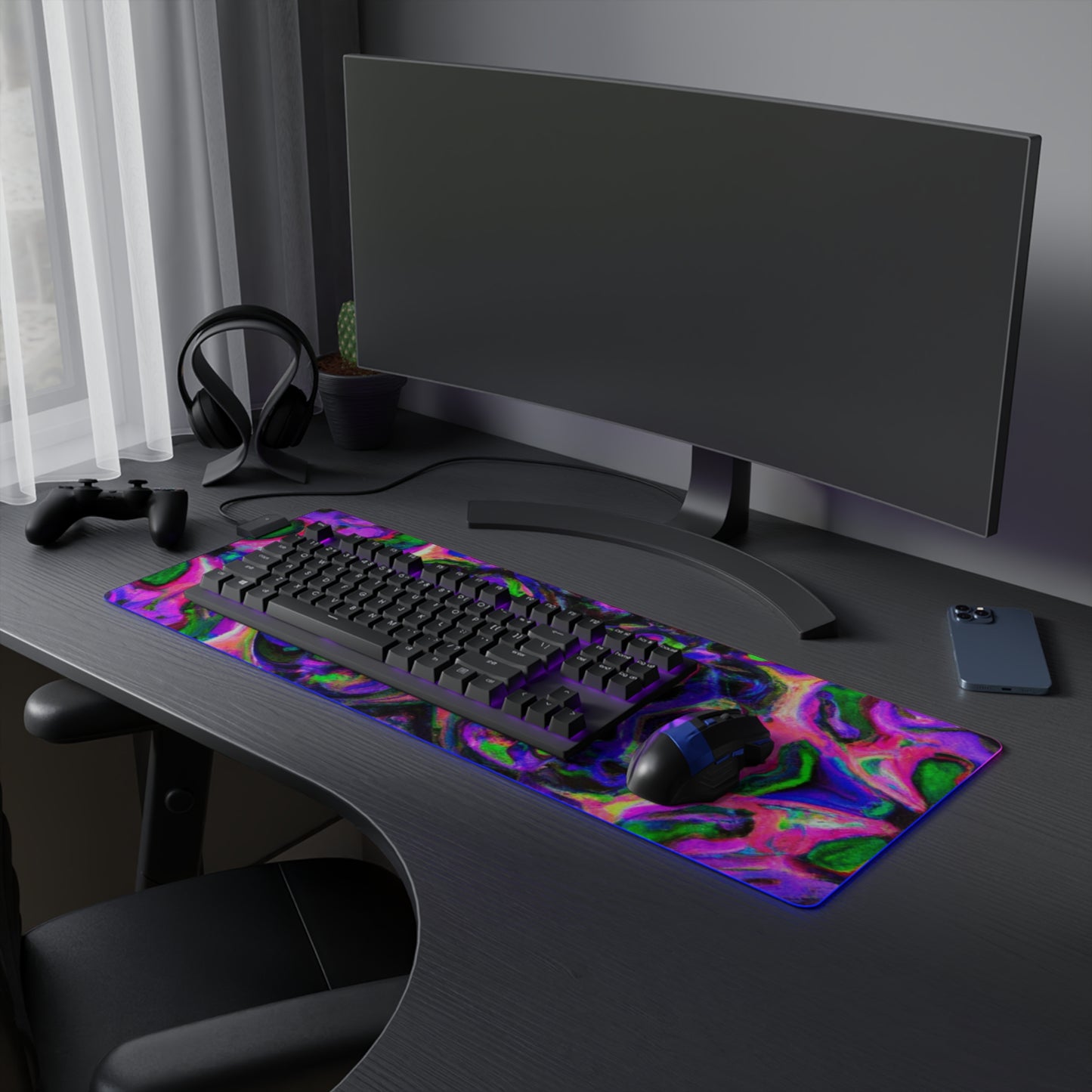 Marvin the Robotic Mallet - Psychedelic Trippy LED Light Up Gaming Mouse Pad