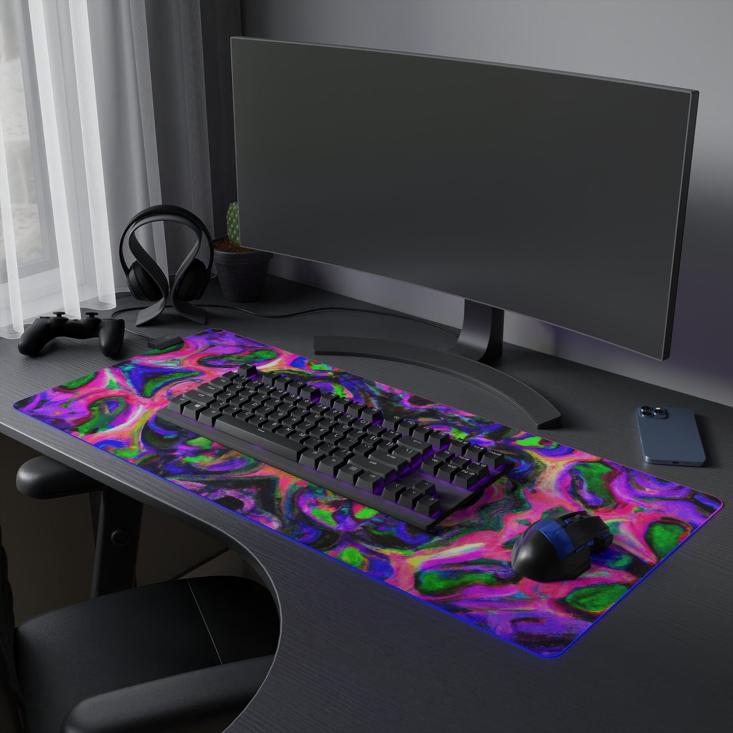 Marvin the Robotic Mallet - Psychedelic Trippy LED Light Up Gaming Mouse Pad