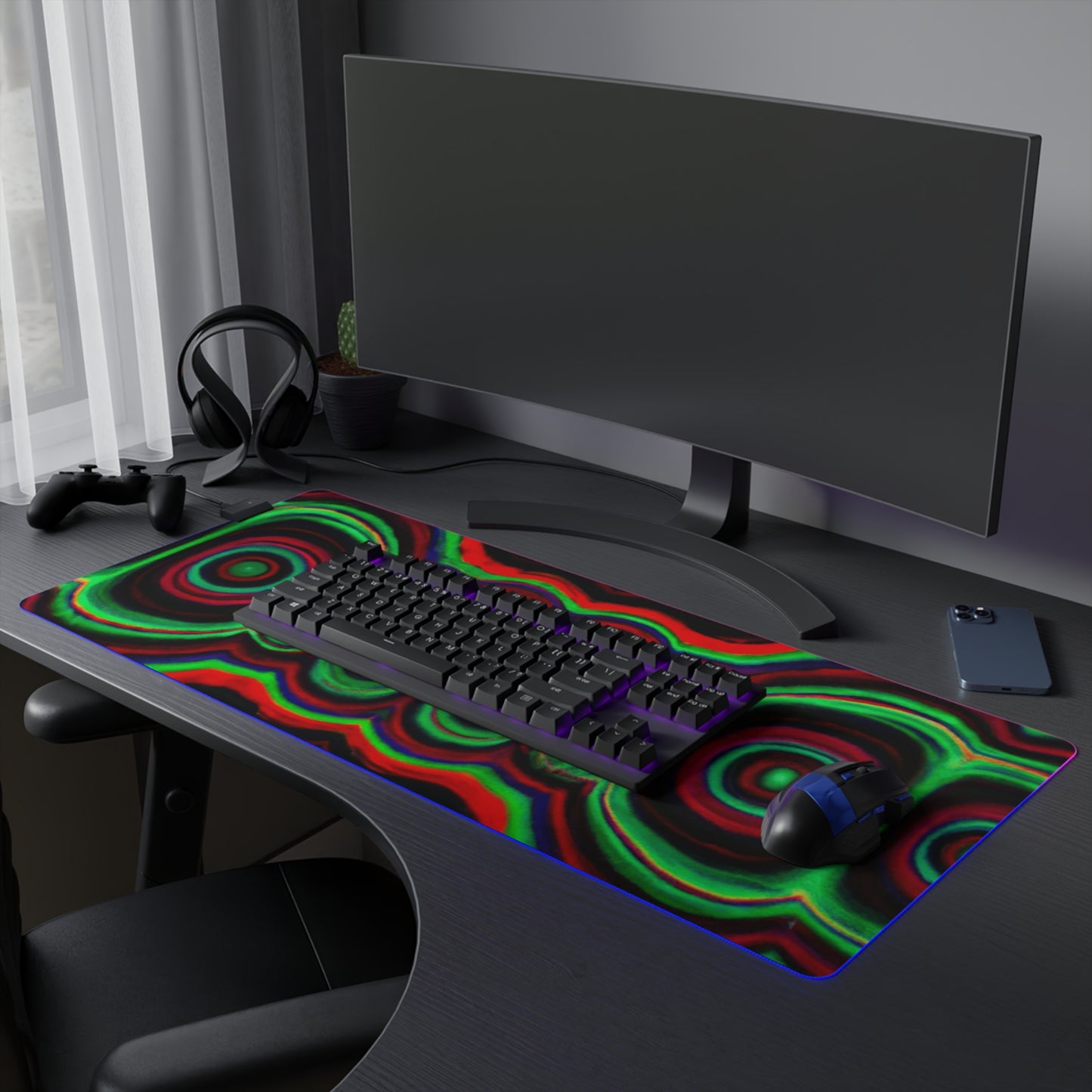 Commander Flash Thunderbolt - Psychedelic Trippy LED Light Up Gaming Mouse Pad